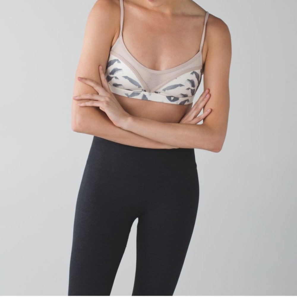 Lululemon Dance To Yoga Bra - Picture 8 of 9